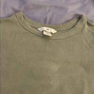 H&M Light Green Ribbed Top